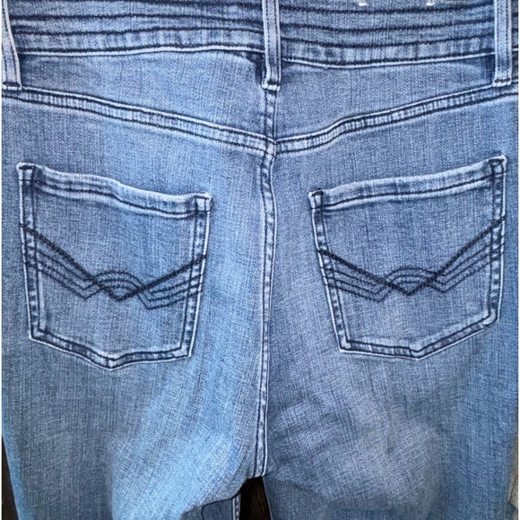 Idyllwind Size 12 stretch boot cut flare leg jeans worn 2x double button - Picture 5 of 8